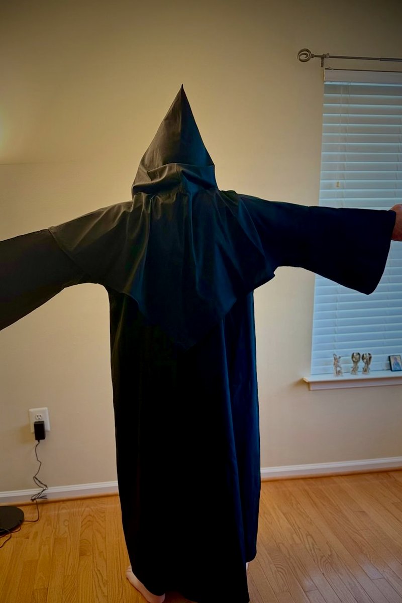 Tau Robe with Hood